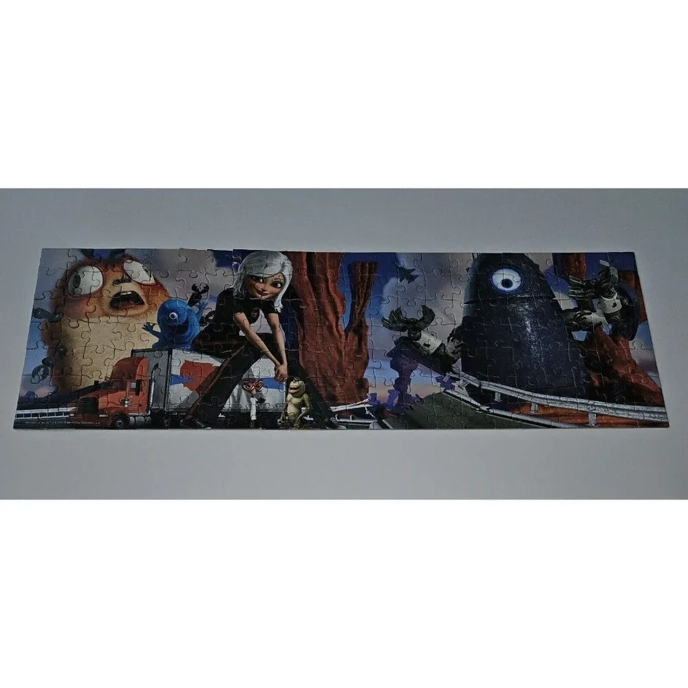 Monsters vs Aliens Panoramas Jr Jigsaw Puzzle 150 Pieces Panoramic READ AS IS